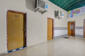 Fabhotel Aavkar