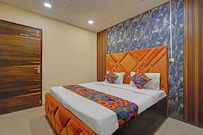 Fabhotel Silver Key I