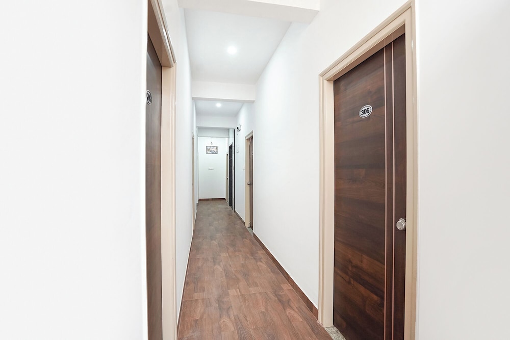 Fabhotel Jagan Boutique