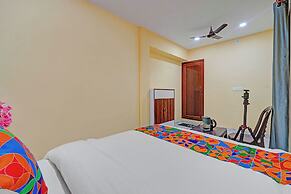 Via Shree Gopal Inn