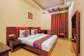 Fabhotel Smart Inn-1