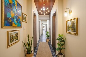 Fabhotel Samrath