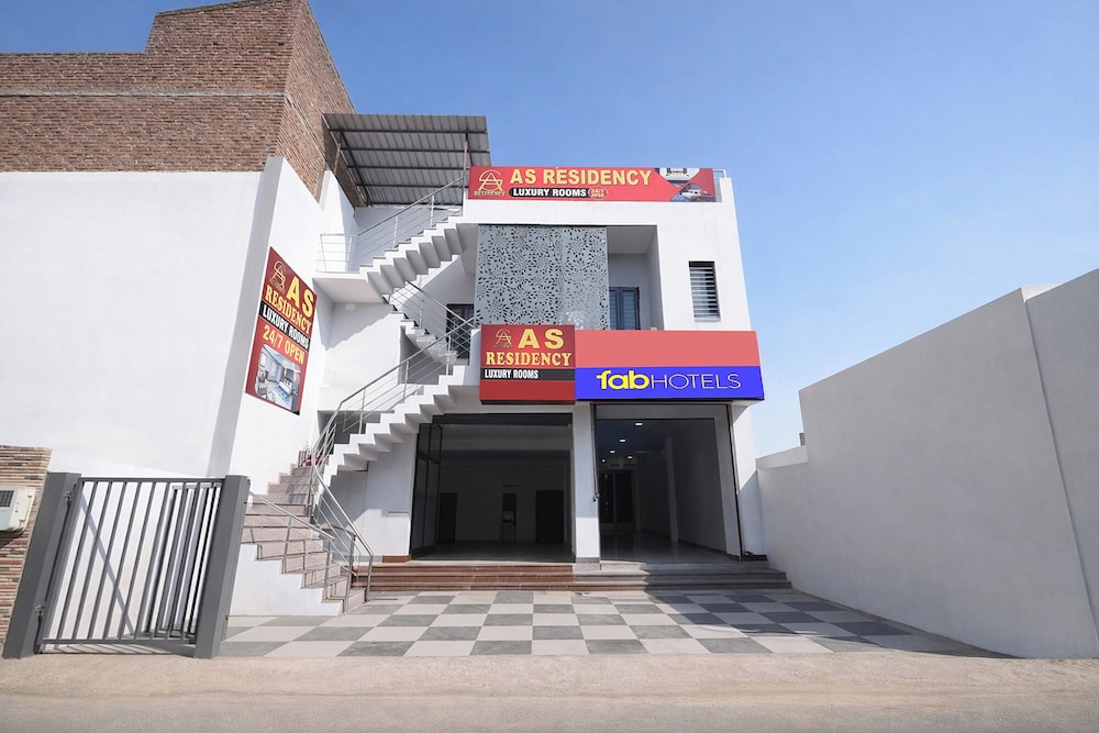 Fabhotel As Residency I