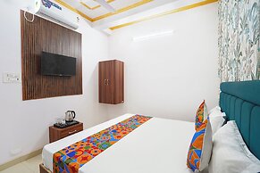 Fabhotel Budha Tree