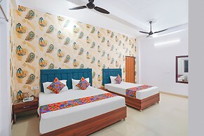 Fabhotel Budha Tree