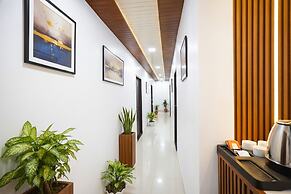 Fabhotel Budha Tree