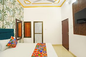 Fabhotel Budha Tree