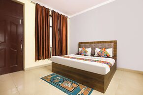 Fabhotel 9 Palm
