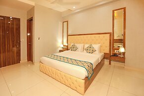 Fabhotel Starex Inn