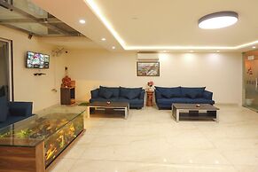 Fabhotel Starex Inn