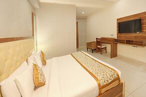 Fabhotel Starex Inn