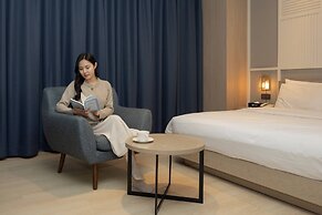 H-AVENUE HOTEL
