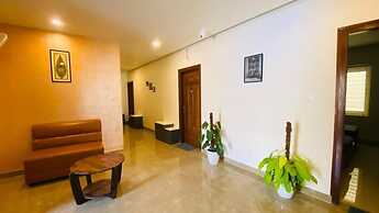 C Suites 1174 Horwich