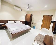 Hotel Chakrie Residency New