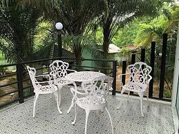 Baan LungYod Resort
