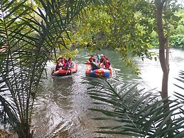 Baan LungYod Resort