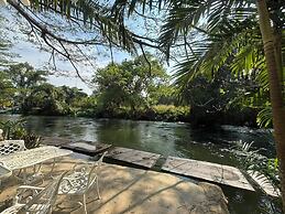 Baan LungYod Resort