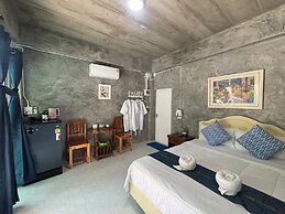 Baan LungYod Resort