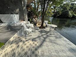 Baan LungYod Resort