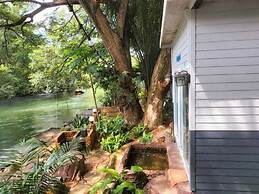 Baan LungYod Resort