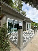 Baan LungYod Resort