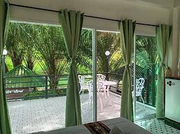 Baan LungYod Resort