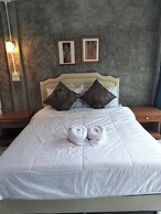 Baan LungYod Resort