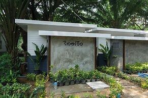 Baan LungYod Resort
