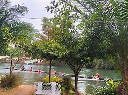 Baan LungYod Resort