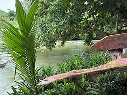 Baan LungYod Resort