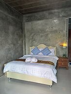 Baan LungYod Resort