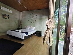 Baan LungYod Resort