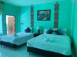 Baan LungYod Resort