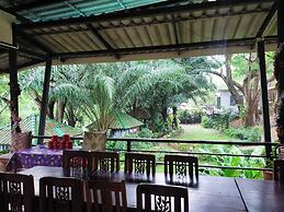Baan LungYod Resort