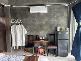 Baan LungYod Resort