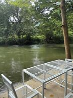 Baan LungYod Resort