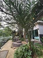 Baan LungYod Resort
