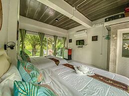 Baan LungYod Resort