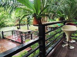 Baan LungYod Resort
