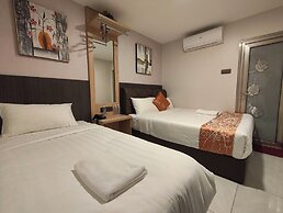 Hotel Mawar Inn