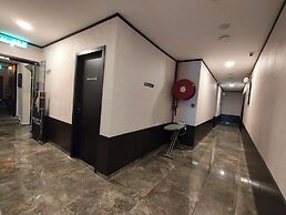 Hotel Mawar Inn