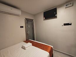 Hotel Mawar Inn