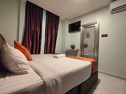 Hotel Mawar Inn