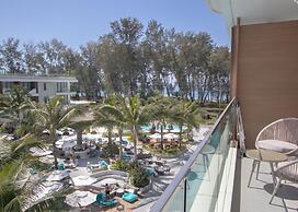 189/267 3BR Beachfront Pool View