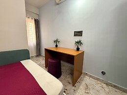 C SUITES Colive 1263 Bren