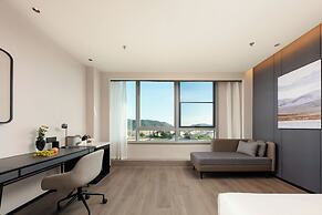 Atour Hotel
