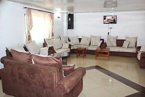 Meru Paramount Hotel