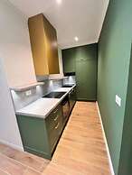 The Golden Luxury Downtown One