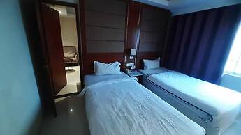 BluBay Waterfront Inani