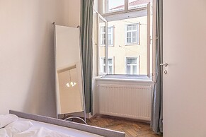 Comfortable 2BR Apartment Long Stay